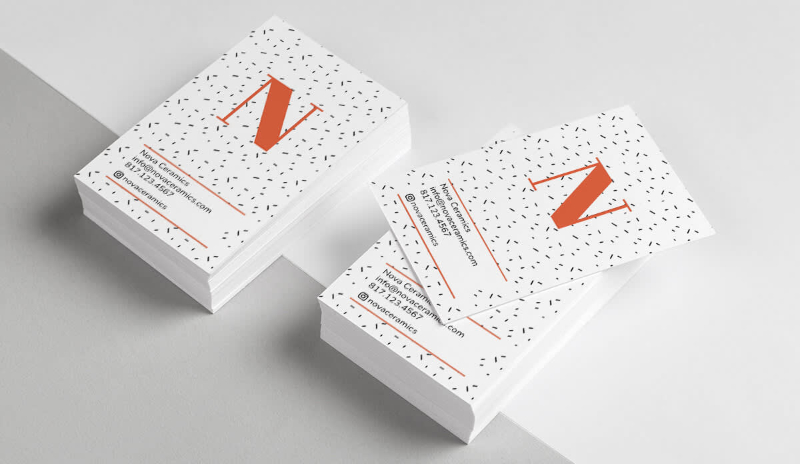 Mẫu card visit phong cách tối giản